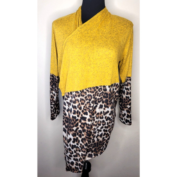 Grateful Hearts Cascade Cardigan Women's Small two tone leopard & yellow Soft - Picture 4 of 6